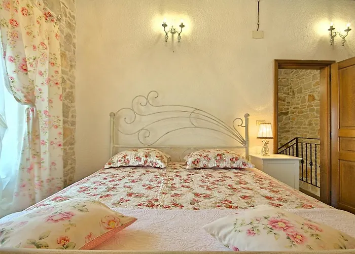 San Niccolo 2 Vilanija