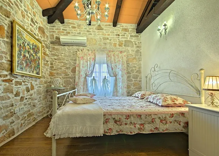 San Niccolo 2 Vilanija